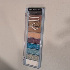ELF eyeshadow palette nwt